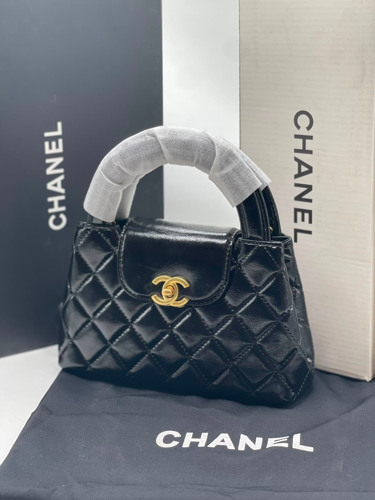 CHANEL Mini Kelly Shopper Tote with Brand Box & Dust Bag – 19cm