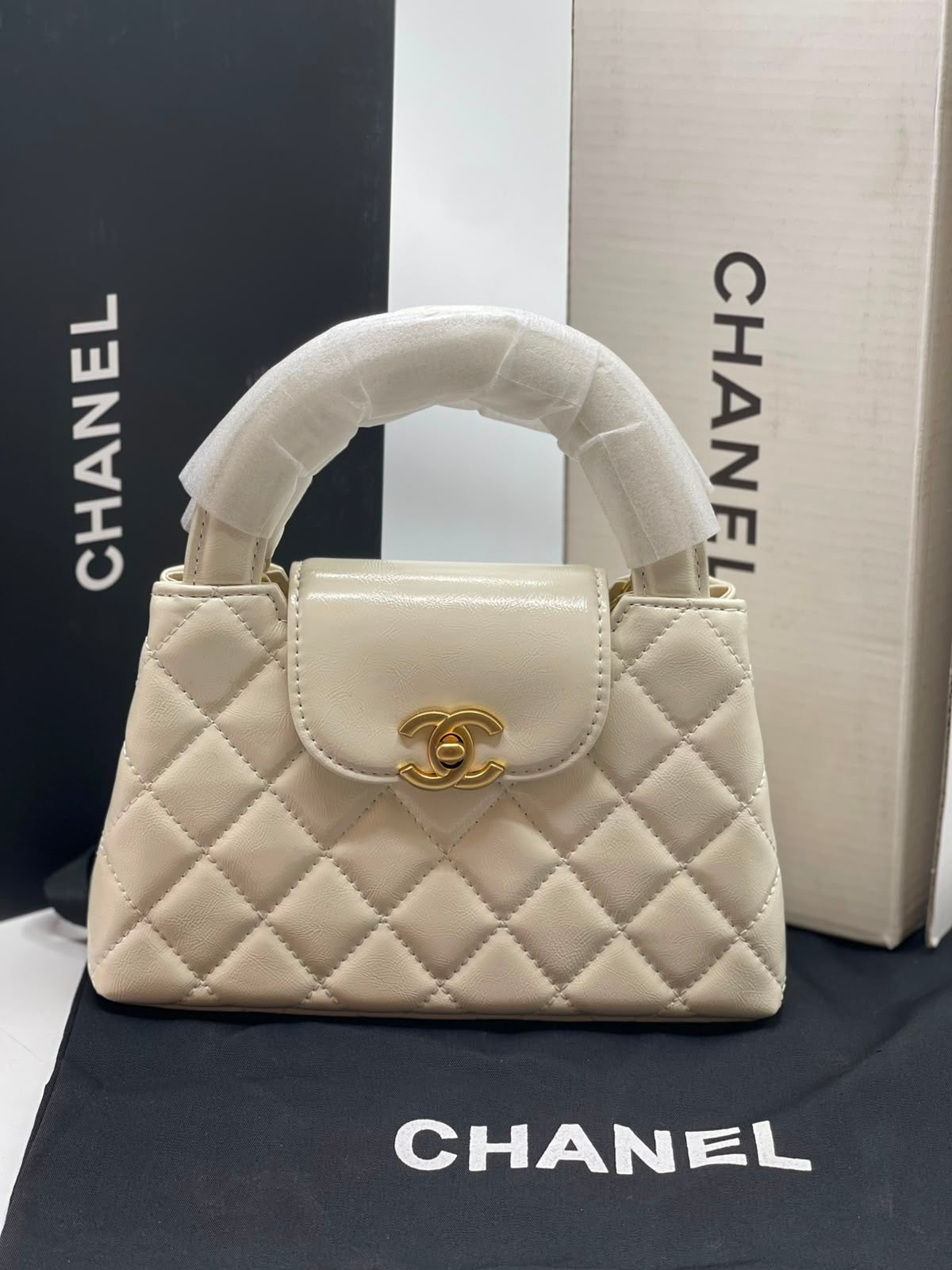 CHANEL Mini Kelly Shopper Tote with Brand Box & Dust Bag – 19cm