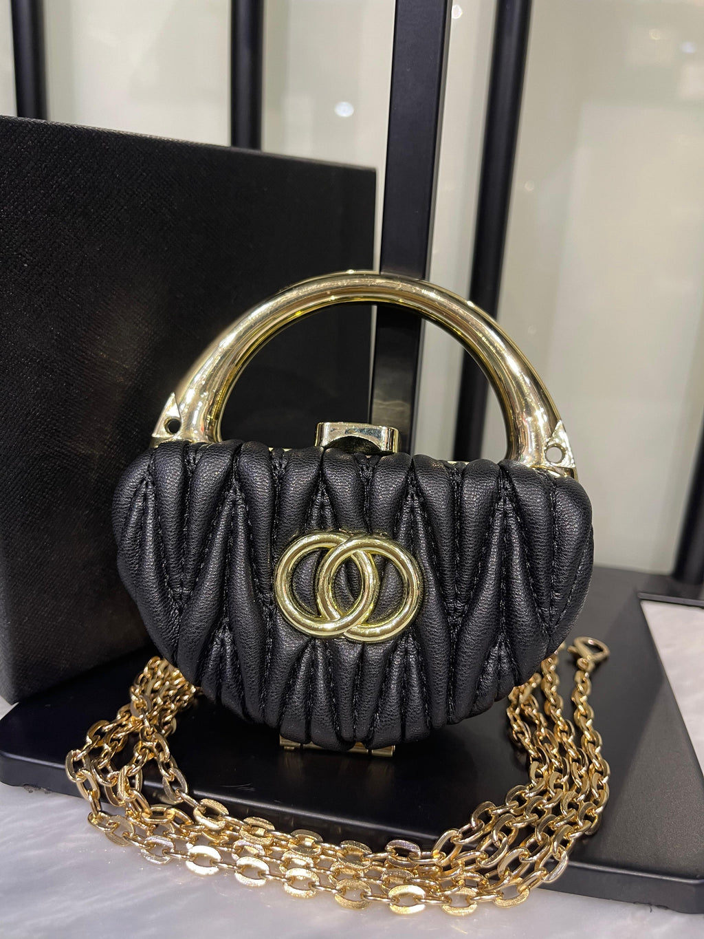 Fancy Clutch with Long Chain – Elegant Carry with Box