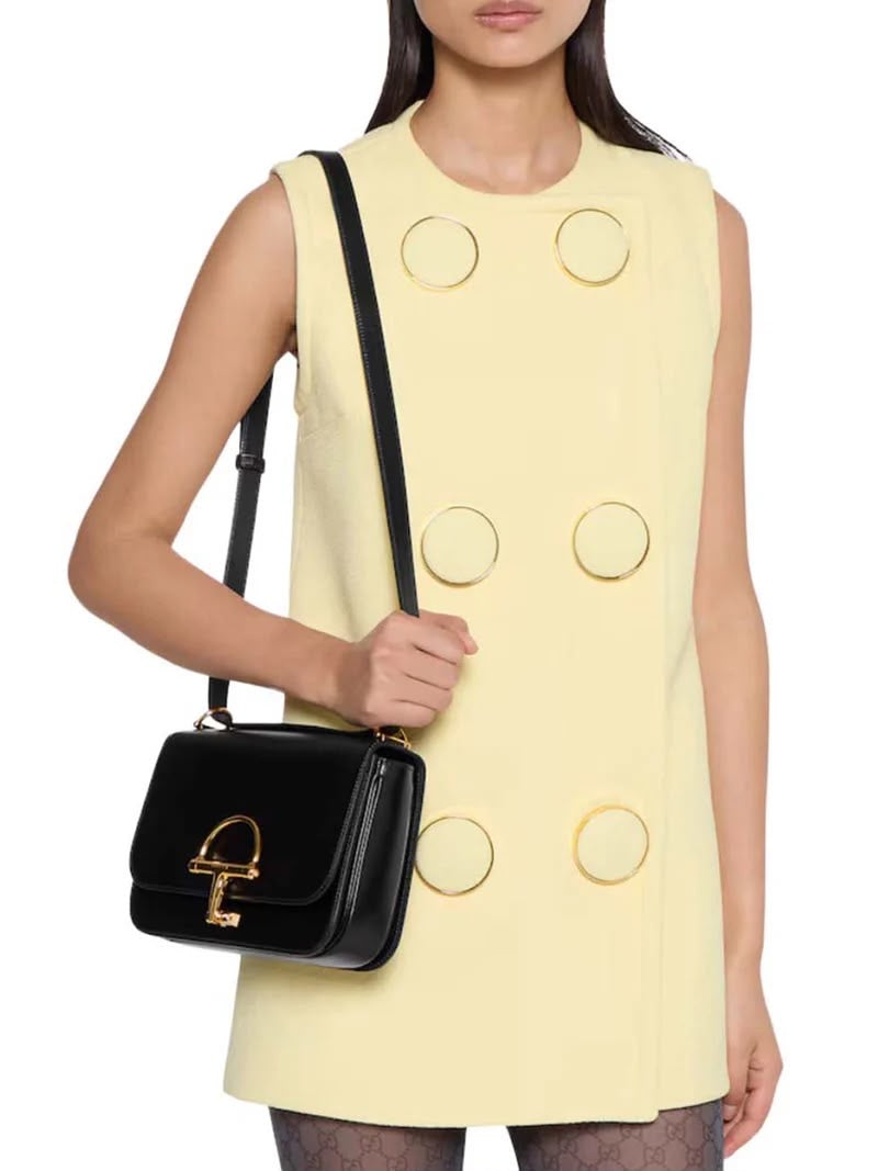 Gucci Siena Small Crossbody Shoulder Bag – Premium Black Smooth Leather with Gold Half-Horsebit Hardware